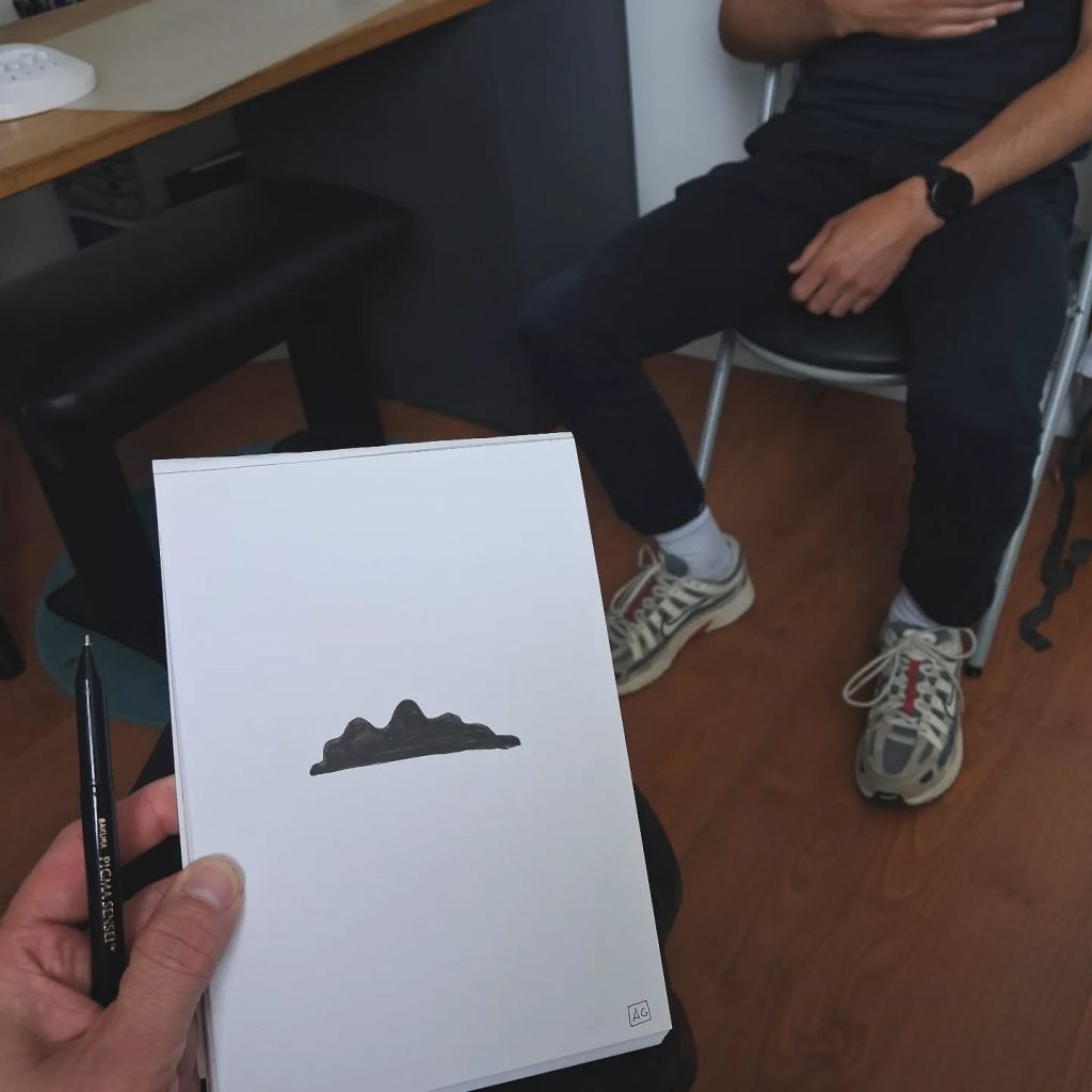 dessin en cours de réalisation lors d'une séance d'hypnose poétique